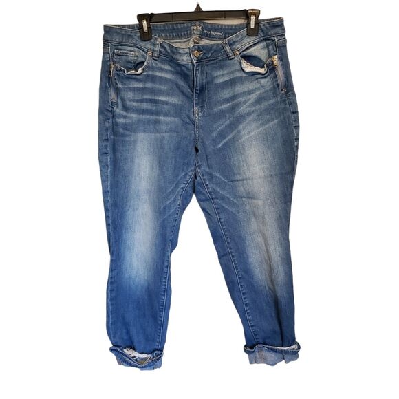 SOHO Distressed Curvy Boyfriend Stretch Cropped Jeans Size 16 Women - Picture 7 of 8